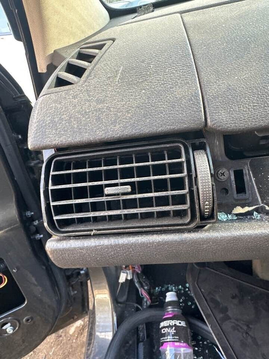 2008 Ford Falcon Xr6 Aircon Vents Front Left #B371