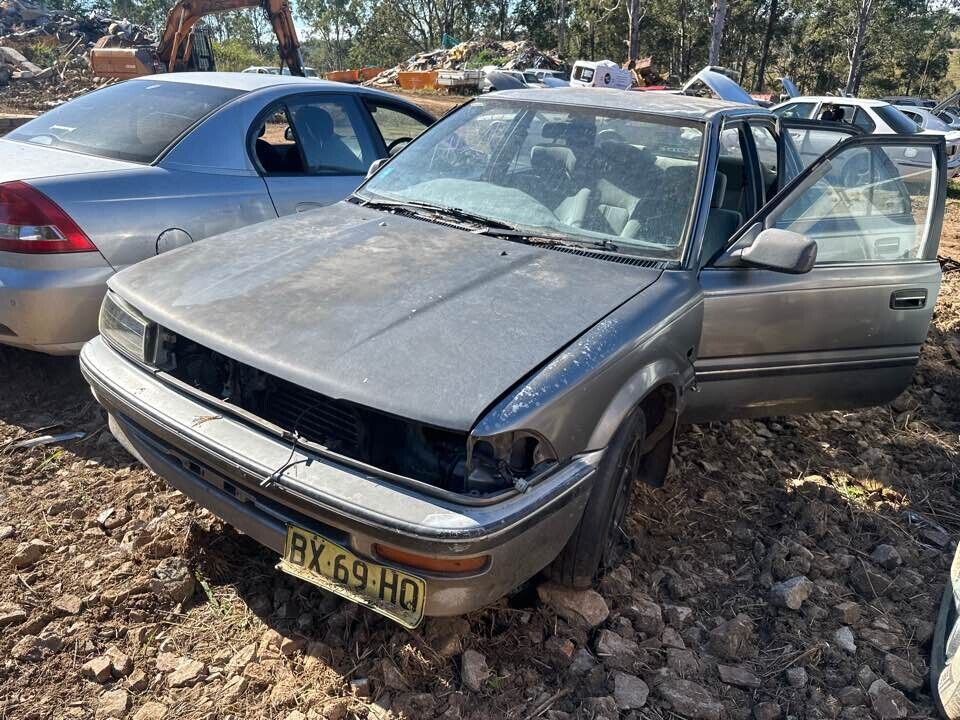 1992 Toyota Corolla LH passenger Mirror (Electric) #B241