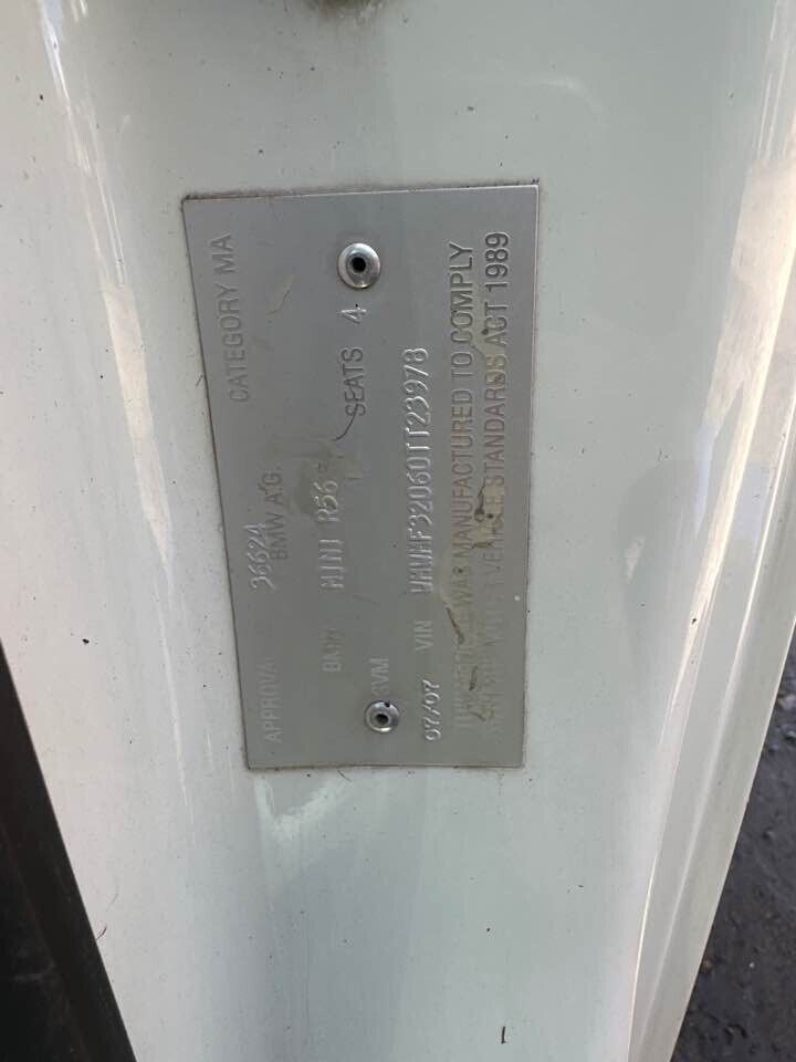 2007 Mini Cooper Engine Cover #B389