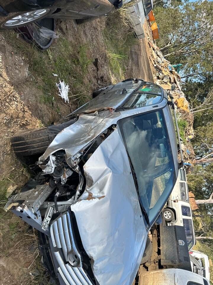 2006 Toyota Corolla RH Drivers Rear Head rest #B248