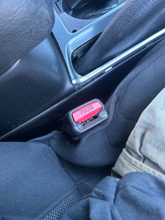 2007 Mazda 6 Seat Belt Stalk RH Front #B244