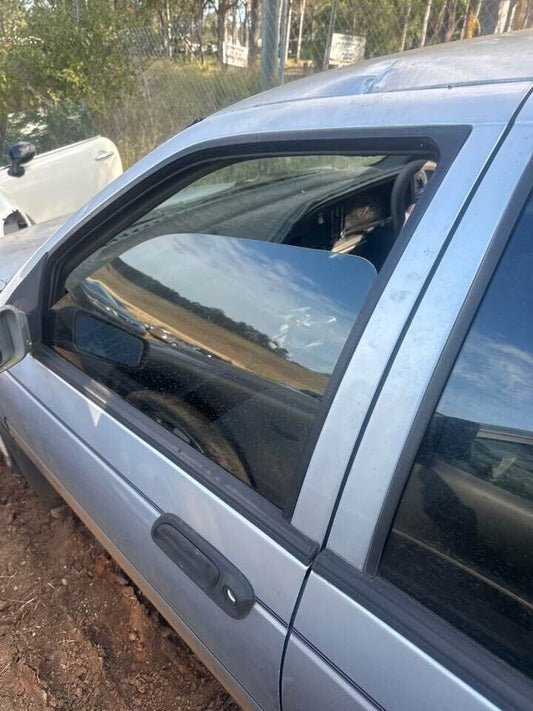 1990 Ford Ea Falcon LH Passengers Front Window Glass #B400
