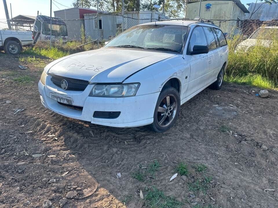 2006 Holden Vz Commodore Instrument Cluster (Electronic) #B428