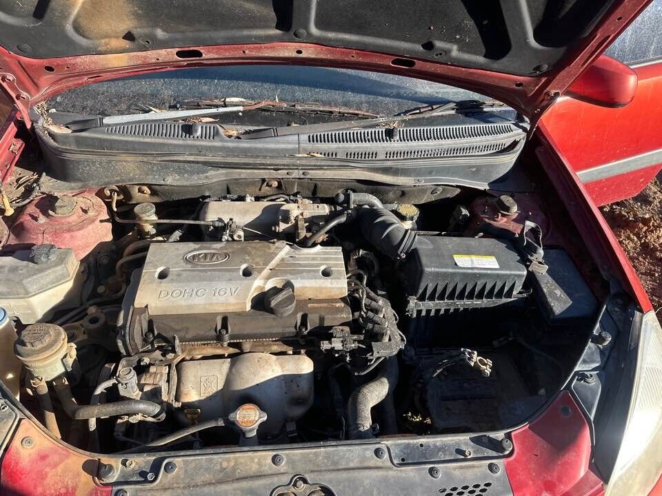 2007 Kia Rio RH Front Door Upper Door Hinge #B345