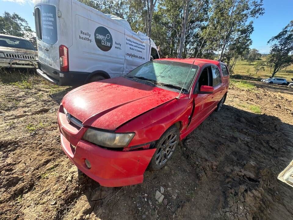 2007 Holden Crewman S Door Locking Mechanism RH Drivers Rear #B251
