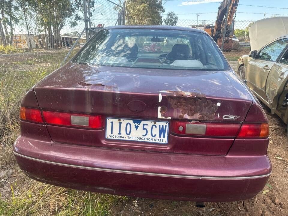 1999 Toyota Camry Outer Door Handle LH Passengers Front #B423