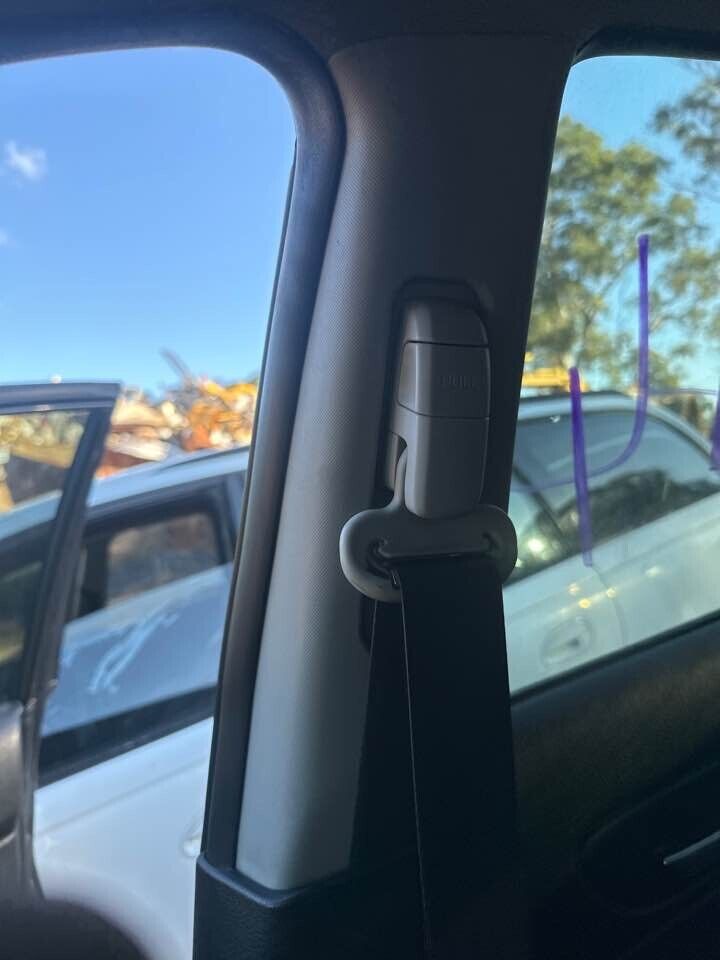 2007 Mazda 6 Centre RH Inner Pillar Trim #B244