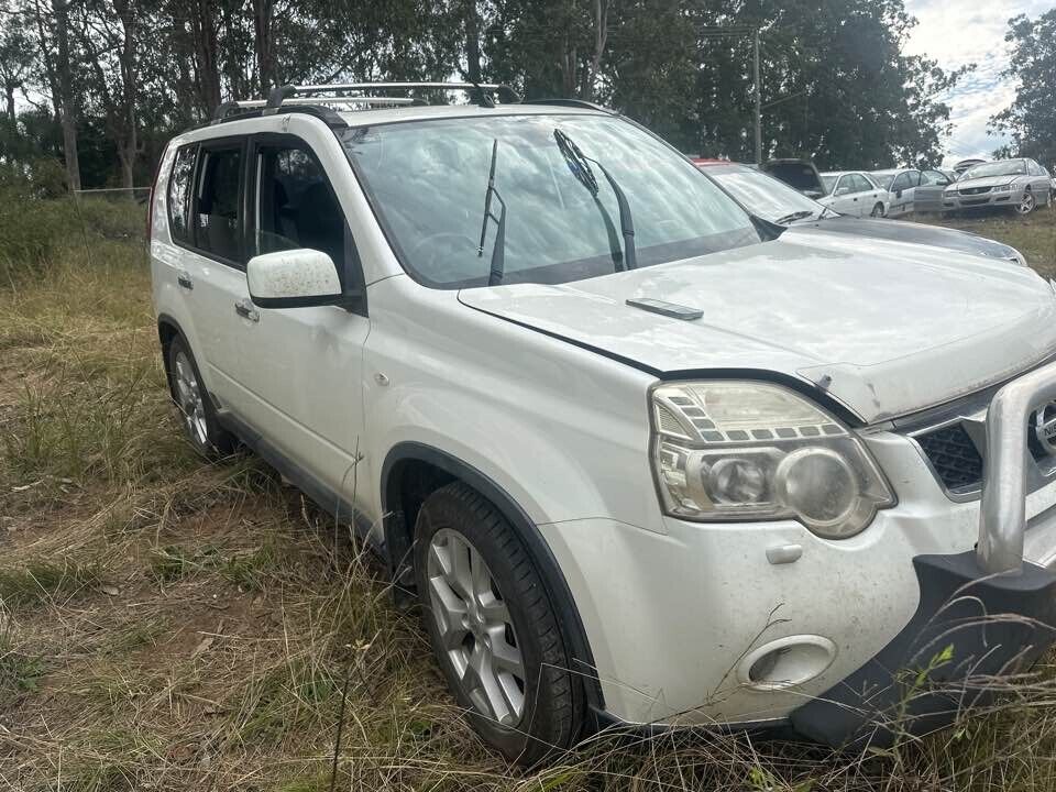 2011 Nissan X-Trail Tail Gate Wiper Motor #B405