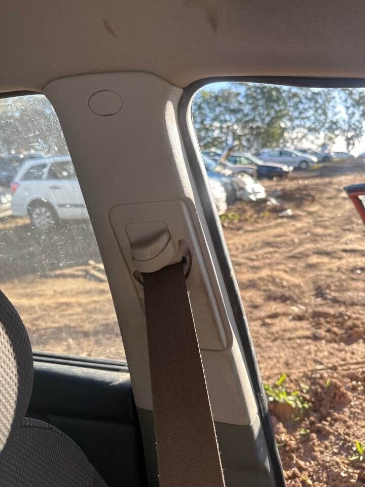 2007 Kia Rio Centre LH Inner Pillar Trim #B357