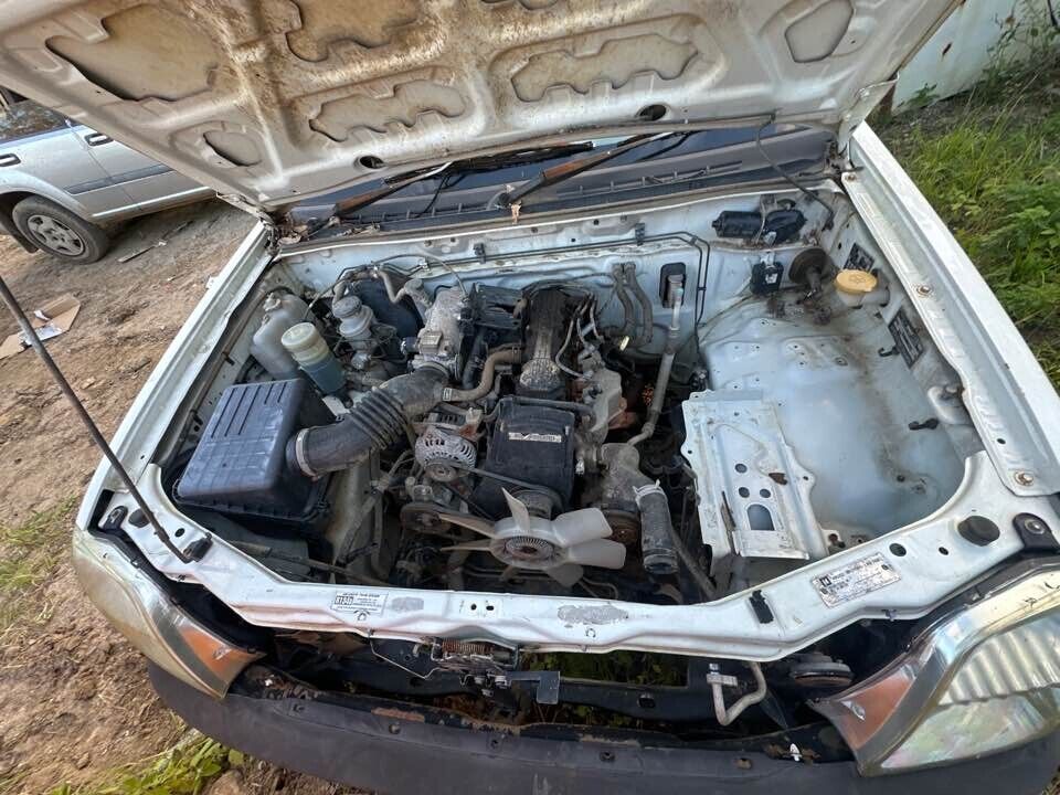 2006 Holden Ra Rodeo Bonnet Latch #B250