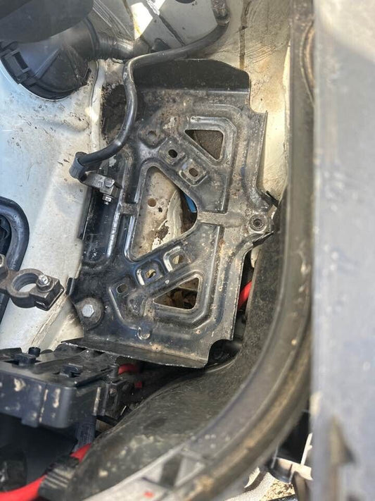 2007 Mini Cooper Battery Tray #B389