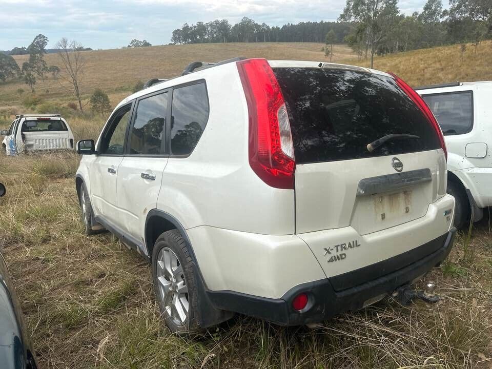 2011 Nissan X-Trail Tail Gate Wiper Motor #B405