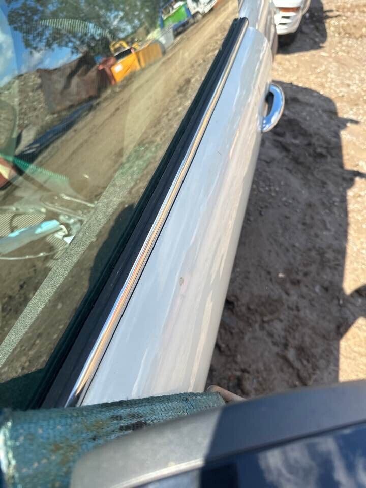 2007 Mini Cooper Weather Strip LH Front #B389