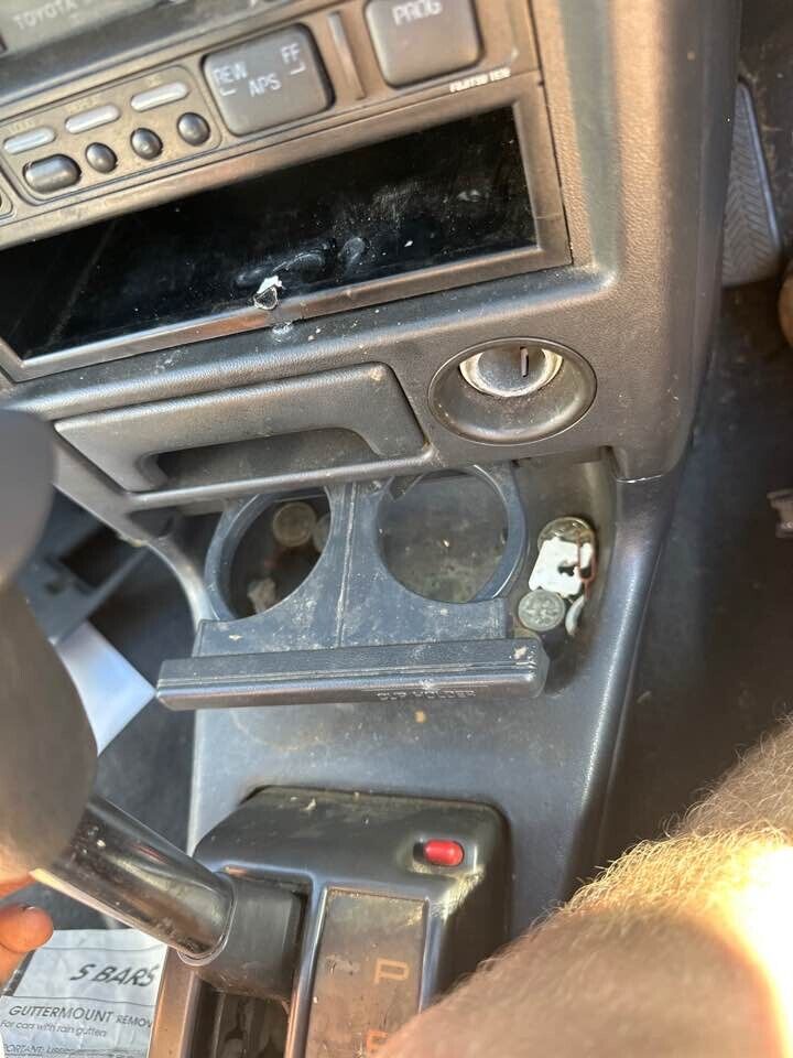1992 Toyota Corolla Front Cup Holder #B241