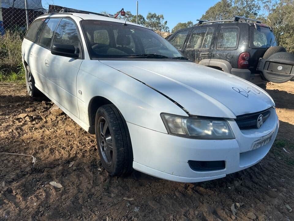 2006 Holden Vz Commodore Instrument Cluster (Electronic) #B428